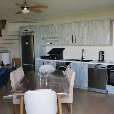 Riverside Apartman *